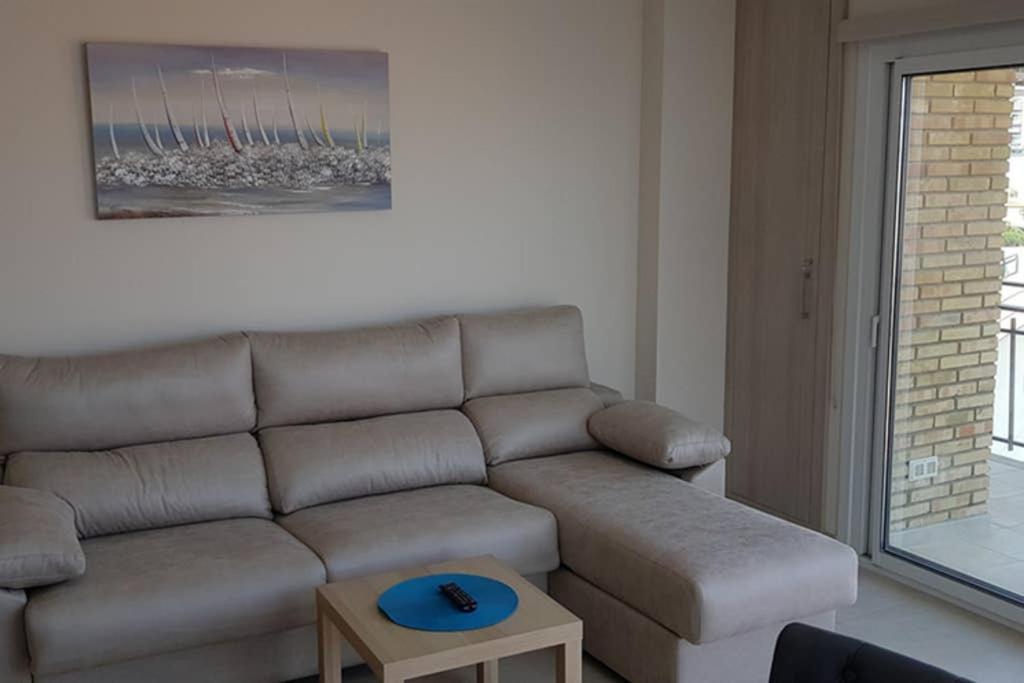 Apartamento Junto Al Mar En Puerto Marina Apartment Benalmadena Ngoại thất bức ảnh